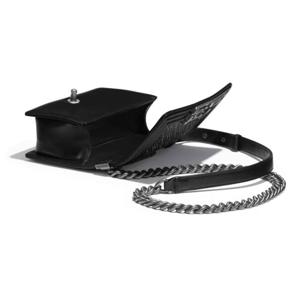 Small BOY CHANEL Handbag - Image 3