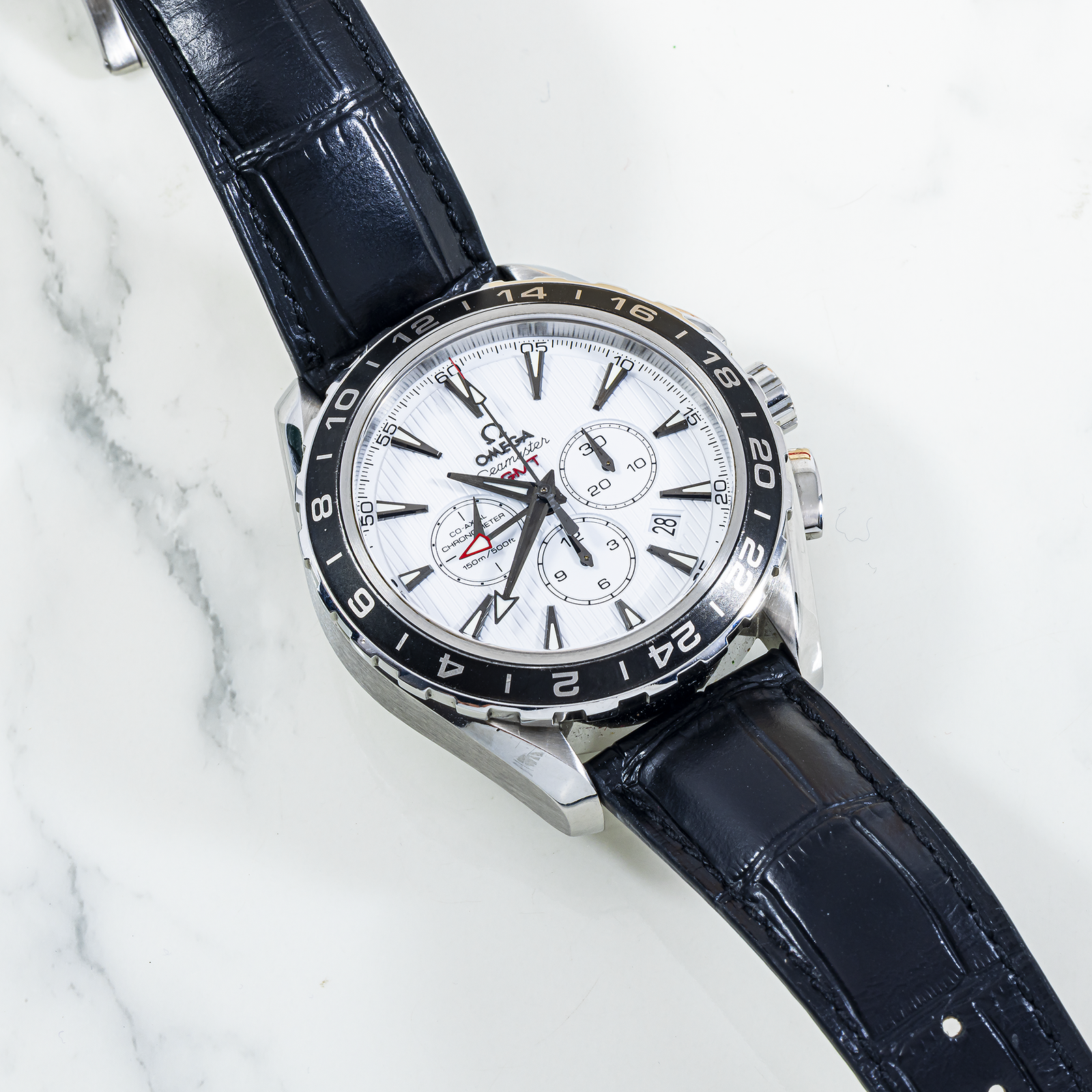 Omega Seamaster Planet Ocean 600M Chronograph White Dial Black Leather Strap – Ref. 231.13.44.45.04.001 - Image 5